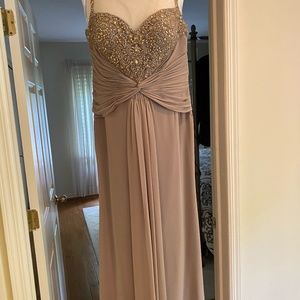 Mother of the Bride/NEVER WORN